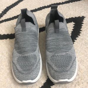 Tommy Bahama Stretch Walking Shoes Gray Grey 7.5